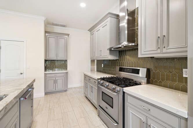 Detail Gallery Image 23 of 78 For 3710 Esperanza Dr, Sacramento,  CA 95864 - 4 Beds | 3/1 Baths