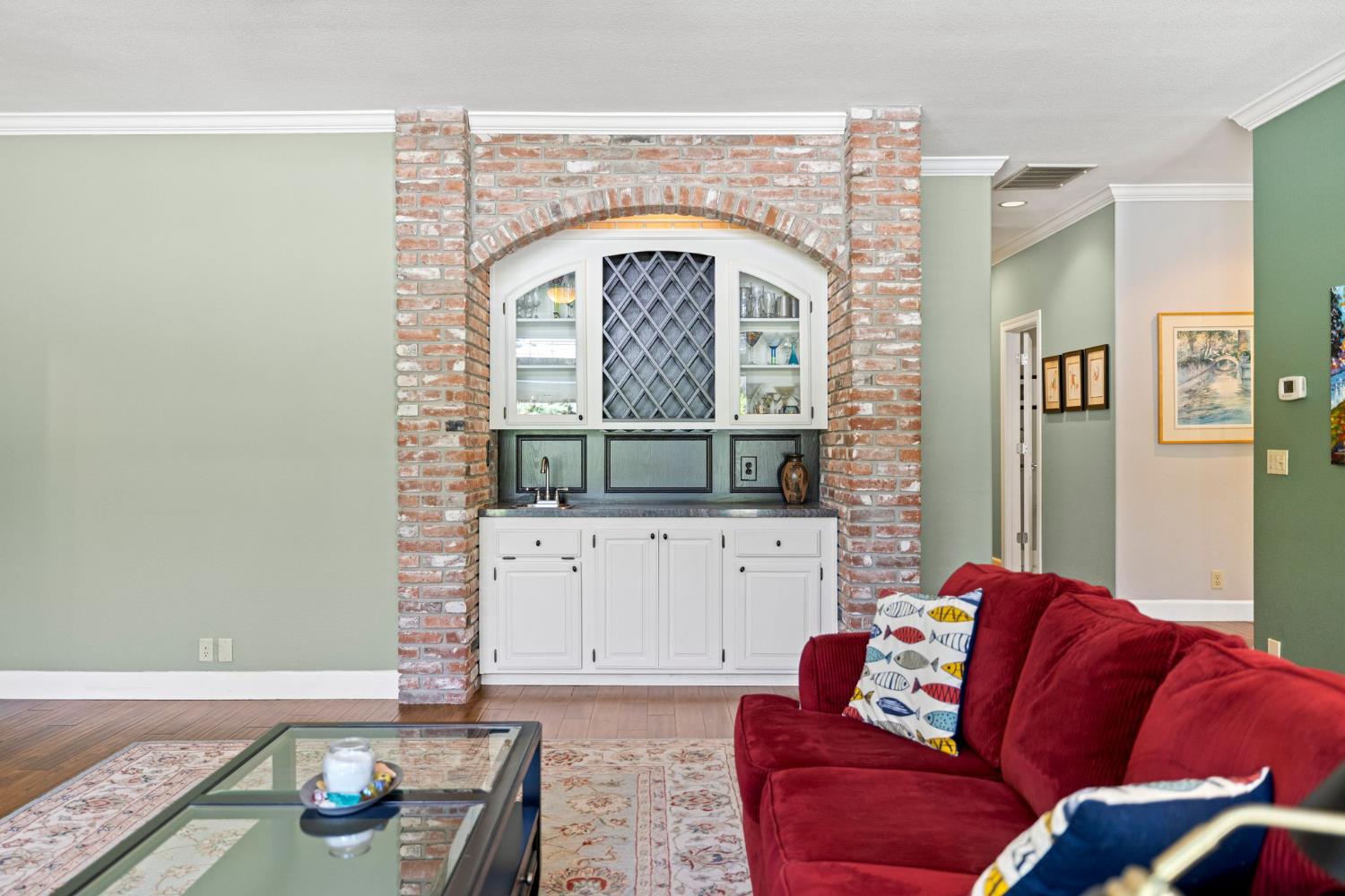 Detail Gallery Image 21 of 58 For 4330 Hale Ranch Ln, Fair Oaks,  CA 95628 - 4 Beds | 3 Baths