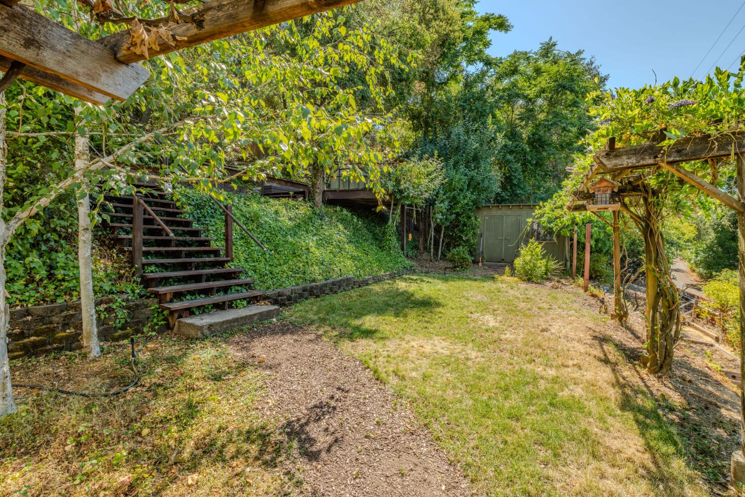 Detail Gallery Image 14 of 75 For 14385 Gods Hls, Amador City,  CA 95601 - 2 Beds | 2/1 Baths