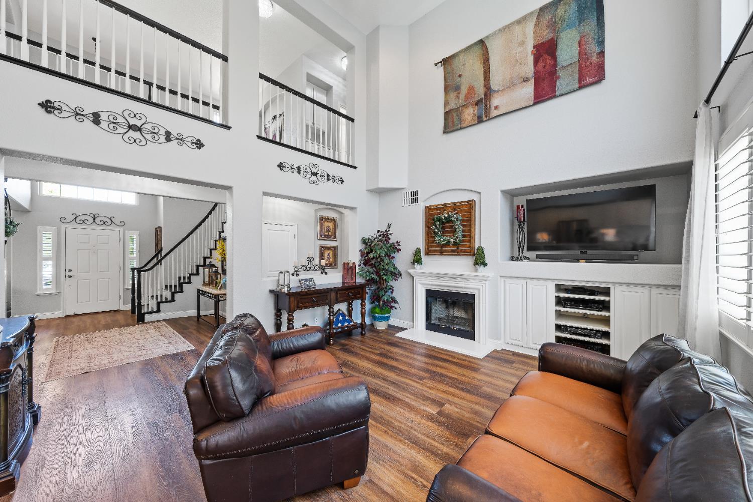 Detail Gallery Image 17 of 49 For 5504 Pleasant Grove Ct, Salida,  CA 95368 - 4 Beds | 3 Baths