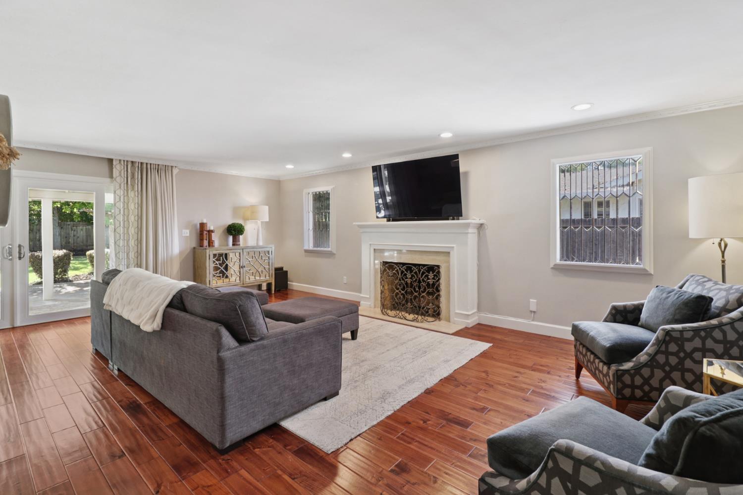 Detail Gallery Image 21 of 62 For 551 Thornley Way, Sacramento,  CA 95864 - 4 Beds | 2/1 Baths