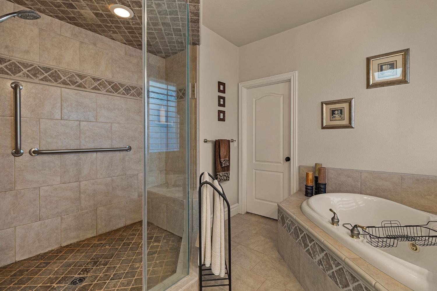 Detail Gallery Image 26 of 57 For 4325 Jacinthe Ct, Modesto,  CA 95356 - 4 Beds | 4/1 Baths