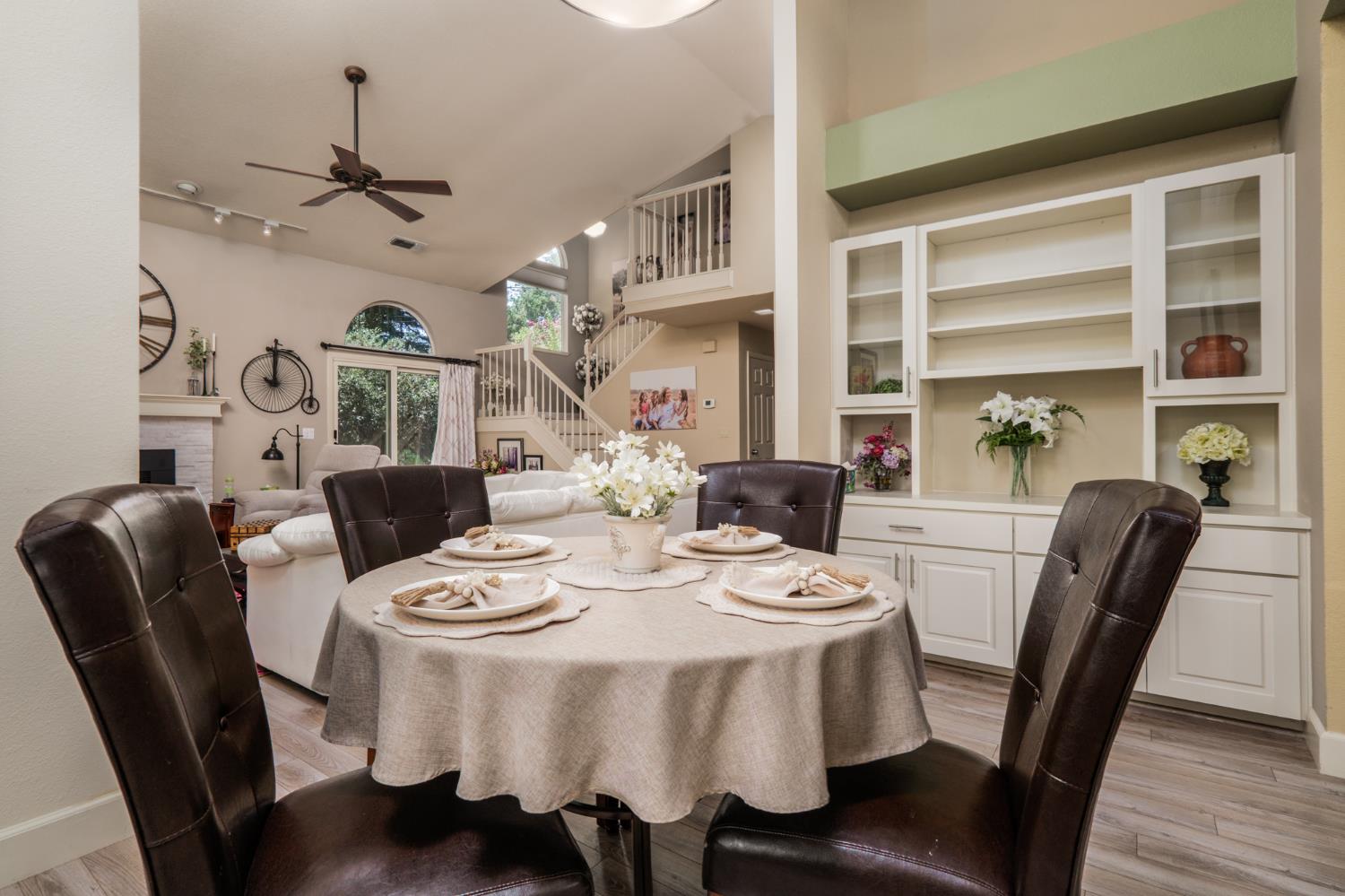 Detail Gallery Image 15 of 63 For 5148 Walnut Place Ln, Carmichael,  CA 95608 - 3 Beds | 2 Baths