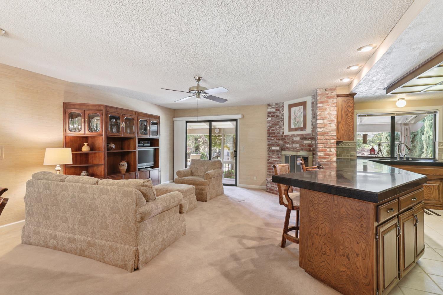 Detail Gallery Image 11 of 95 For 7919 Wonder St, Citrus Heights,  CA 95610 - 4 Beds | 2/1 Baths