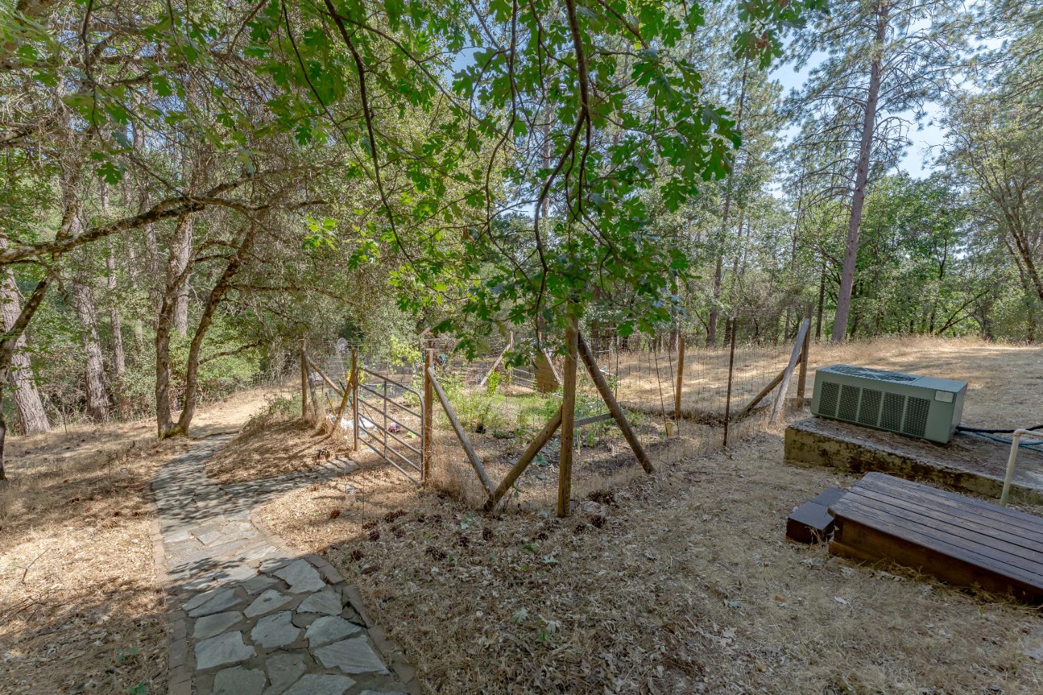 Detail Gallery Image 67 of 68 For 3980 Donner Trl, Placerville,  CA 95667 - 3 Beds | 2 Baths