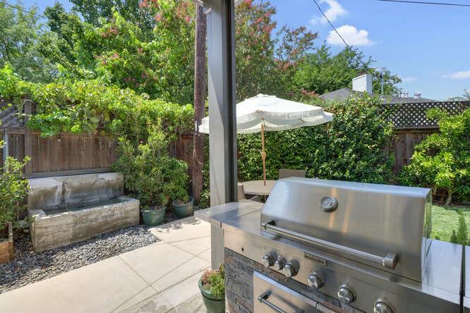 Detail Gallery Image 73 of 78 For 3710 Esperanza Dr, Sacramento,  CA 95864 - 4 Beds | 3/1 Baths