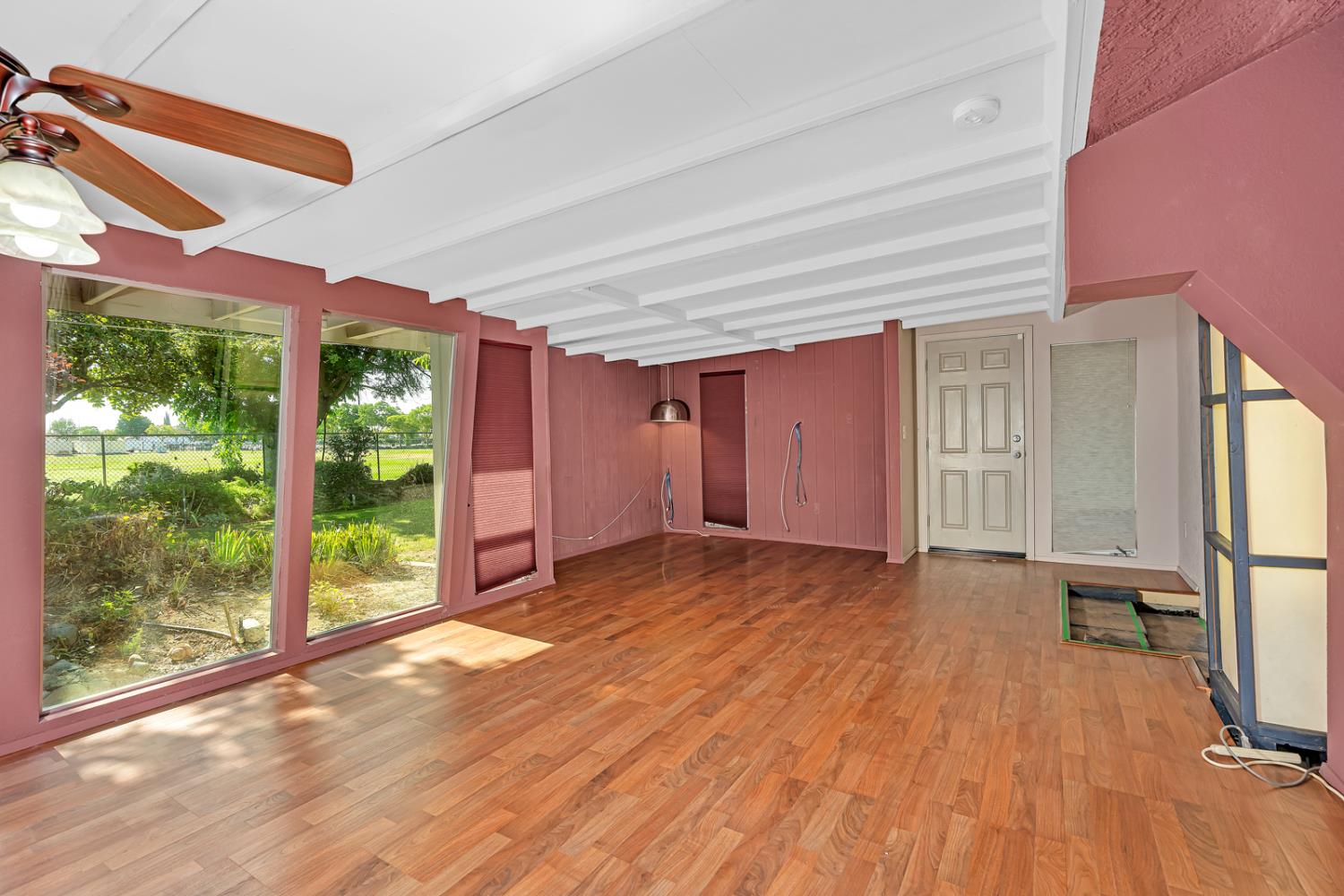 Detail Gallery Image 18 of 58 For 1838 Hillview Dr, Los Banos,  CA 93635 - 3 Beds | 2 Baths