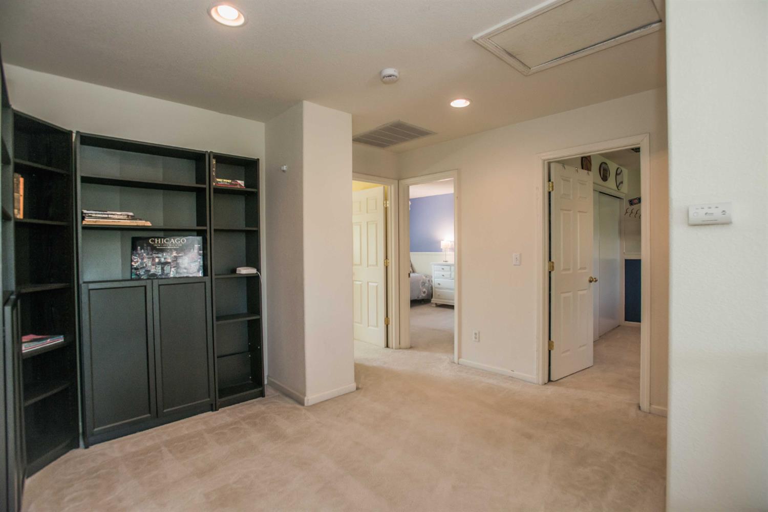 Detail Gallery Image 30 of 68 For 2210 Arnold Dr, Rocklin,  CA 95765 - 4 Beds | 2/1 Baths