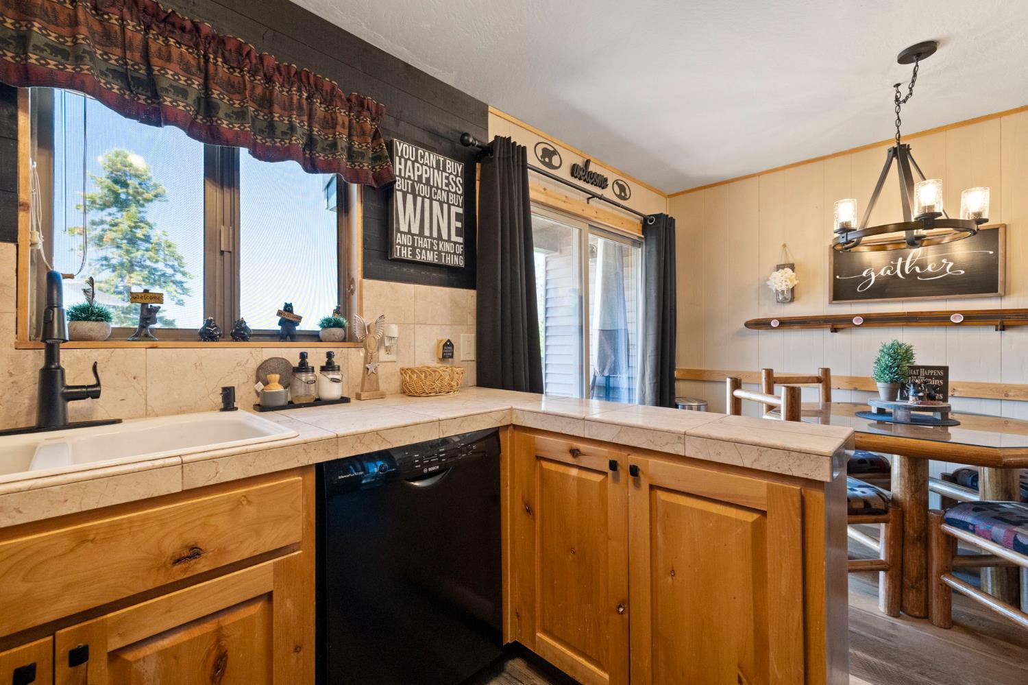 Detail Gallery Image 13 of 39 For 33745 Upper Leland Rd 40a,  Strawberry,  CA 95375 - 3 Beds | 2 Baths