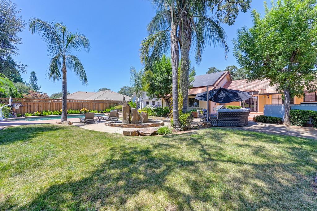 Detail Gallery Image 16 of 61 For 1801 Arroyo Dr, Auburn,  CA 95603 - 5 Beds | 4/1 Baths