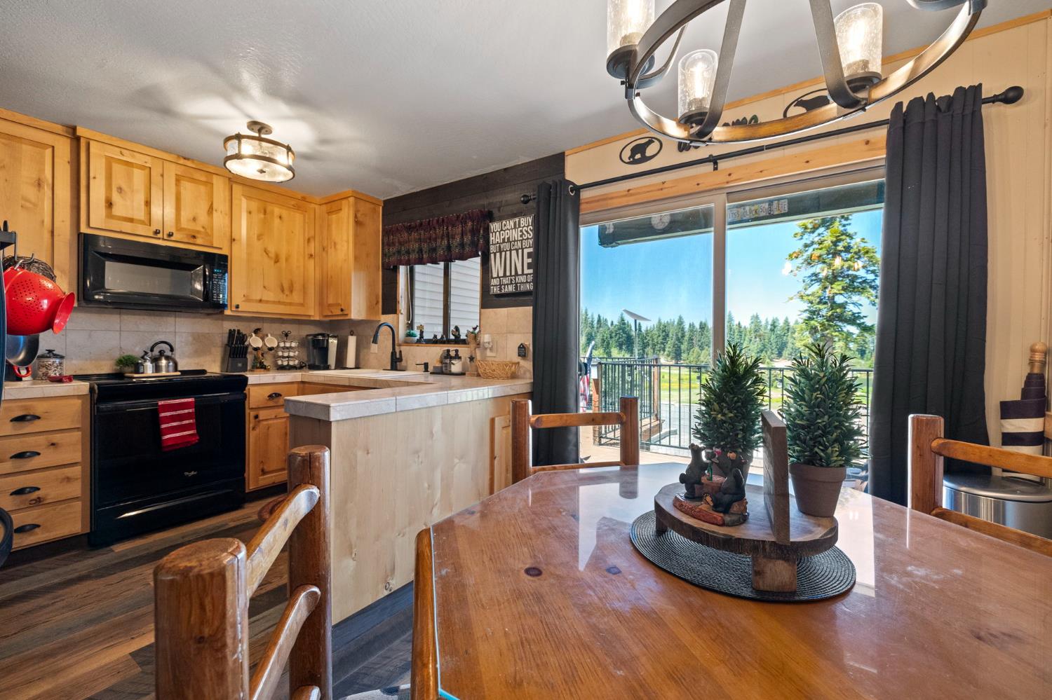 Detail Gallery Image 11 of 39 For 33745 Upper Leland Rd 40a,  Strawberry,  CA 95375 - 3 Beds | 2 Baths