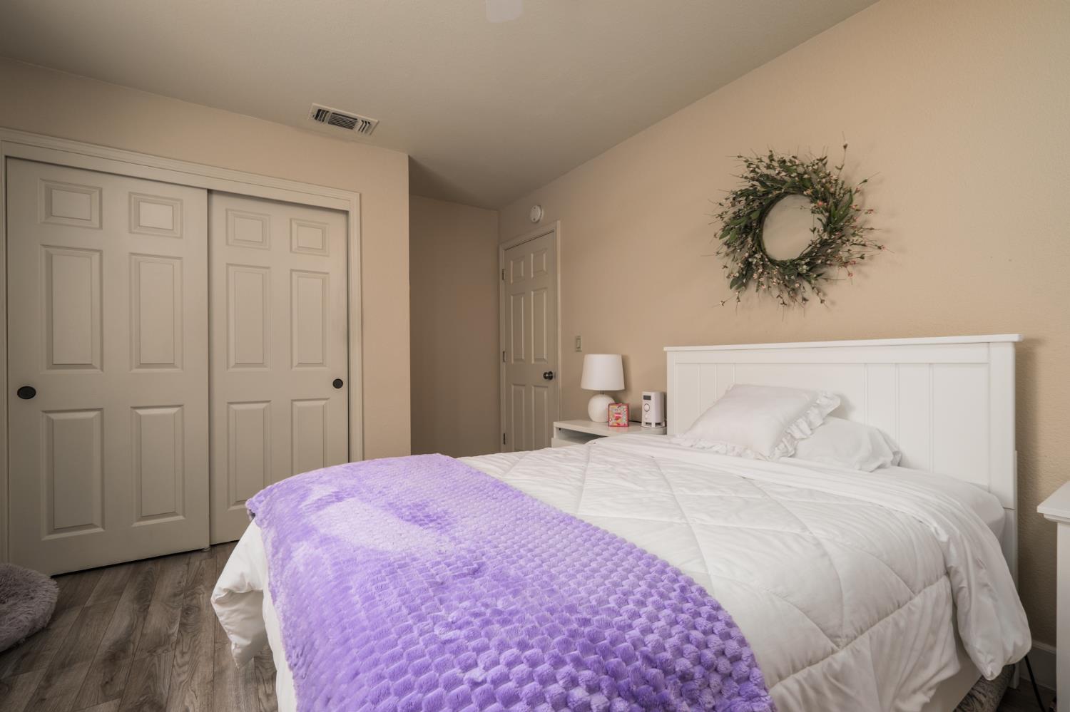 Detail Gallery Image 30 of 63 For 5148 Walnut Place Ln, Carmichael,  CA 95608 - 3 Beds | 2 Baths