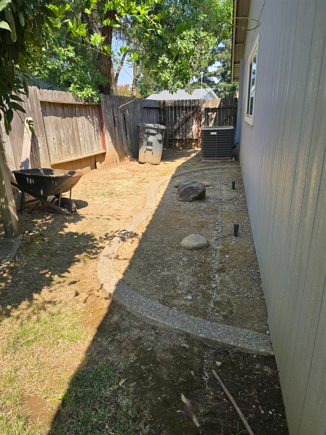 Detail Gallery Image 26 of 29 For 8052 Cammeray Dr, Citrus Heights,  CA 95610 - 3 Beds | 2 Baths