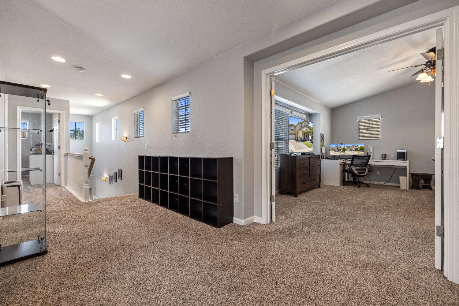 Detail Gallery Image 16 of 62 For 5422 Antique Rose Way, Riverbank,  CA 95367 - 3 Beds | 2/1 Baths