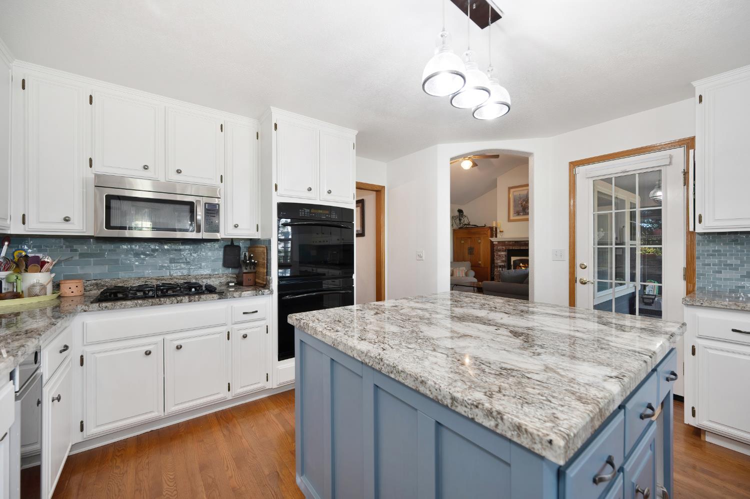 Detail Gallery Image 2 of 93 For 3505 Manzana Ct, Camino,  CA 95709 - 4 Beds | 2 Baths