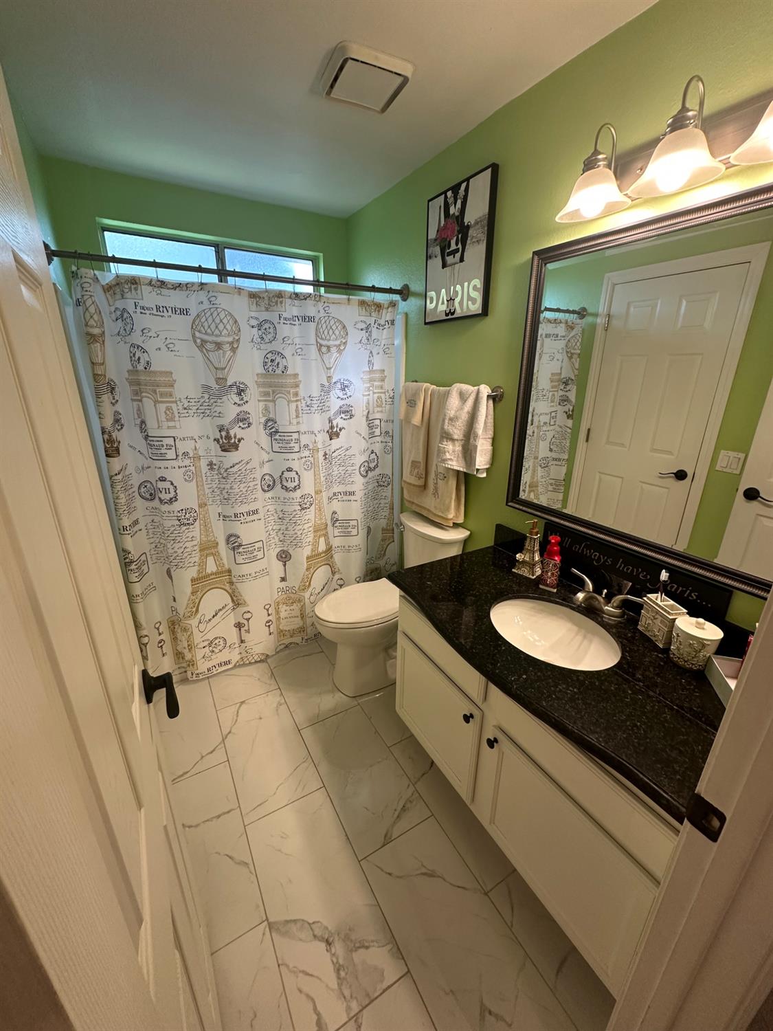 Detail Gallery Image 8 of 11 For 3937 Dale Rd a,  Modesto,  CA 95356 - 2 Beds | 2 Baths