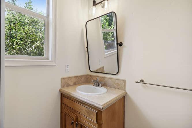 Detail Gallery Image 50 of 78 For 3710 Esperanza Dr, Sacramento,  CA 95864 - 4 Beds | 3/1 Baths