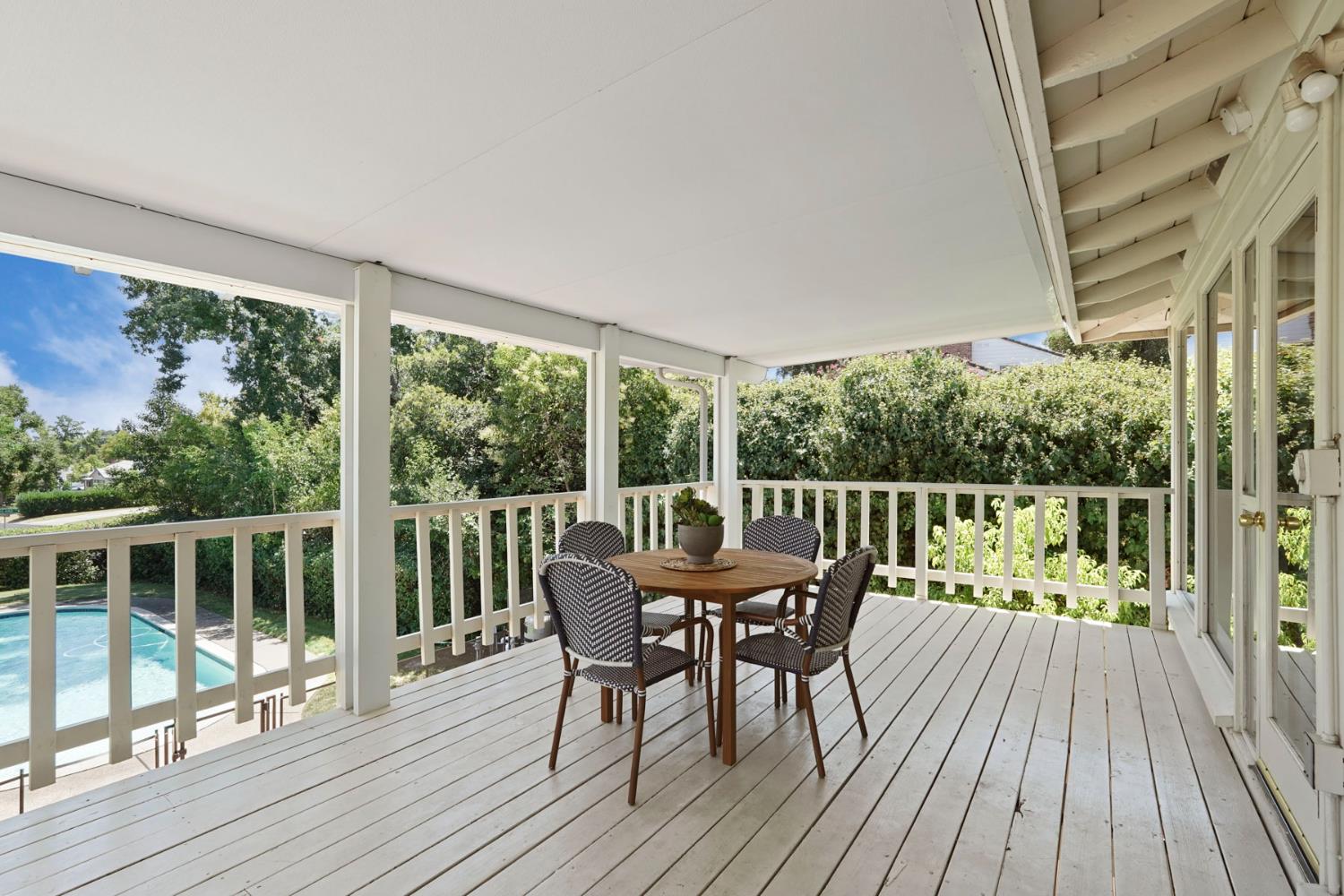Detail Gallery Image 37 of 52 For 411 King Rd, Roseville,  CA 95678 - 4 Beds | 3 Baths