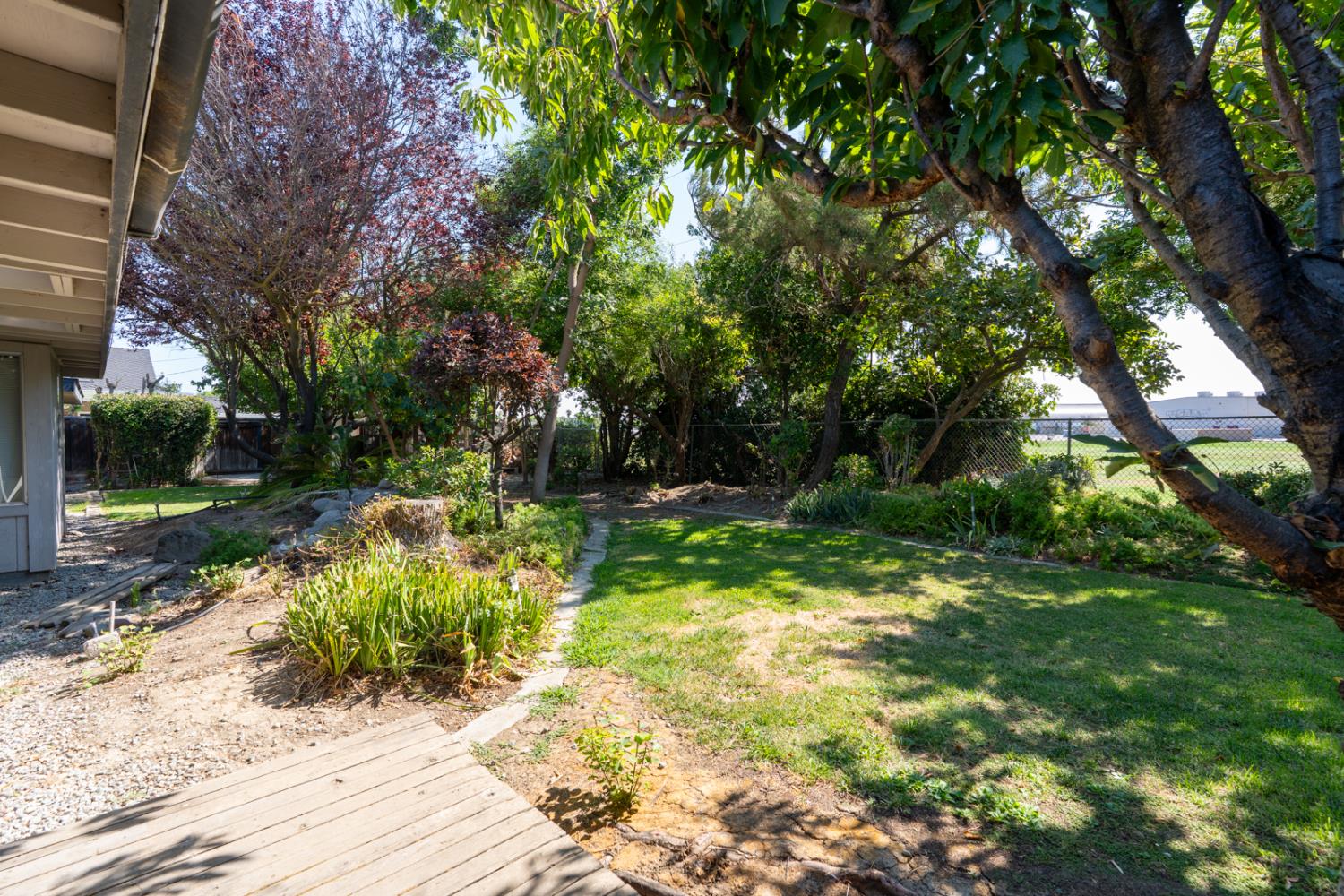 Detail Gallery Image 51 of 58 For 1838 Hillview Dr, Los Banos,  CA 93635 - 3 Beds | 2 Baths