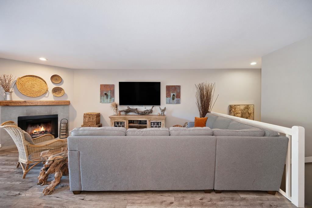 Detail Gallery Image 6 of 47 For 7826 Windsor Ln, Citrus Heights,  CA 95610 - 3 Beds | 2 Baths