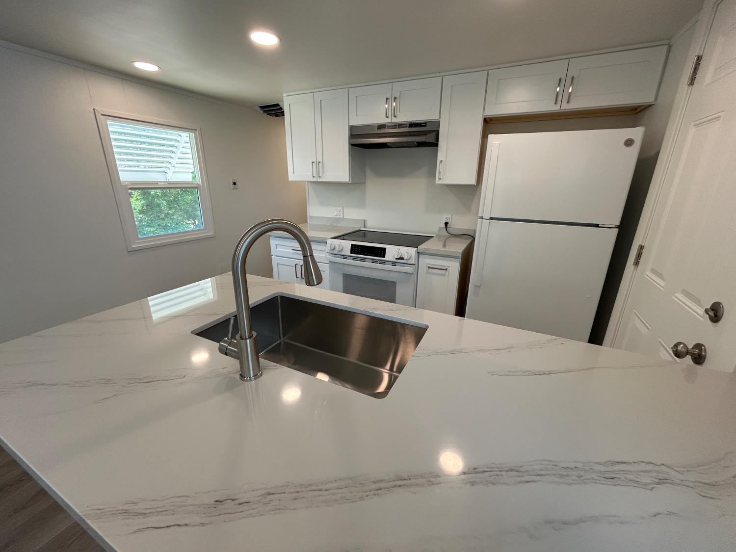 Detail Gallery Image 1 of 27 For 9340 Orangevale Ave 36, Orangevale,  CA 95672 - 2 Beds | 1 Baths