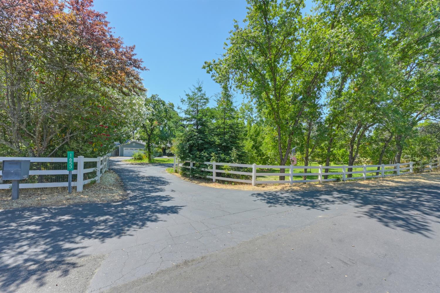 Detail Gallery Image 2 of 99 For 1653 Gold Rush Way, Penryn,  CA 95663 - 3 Beds | 2/1 Baths