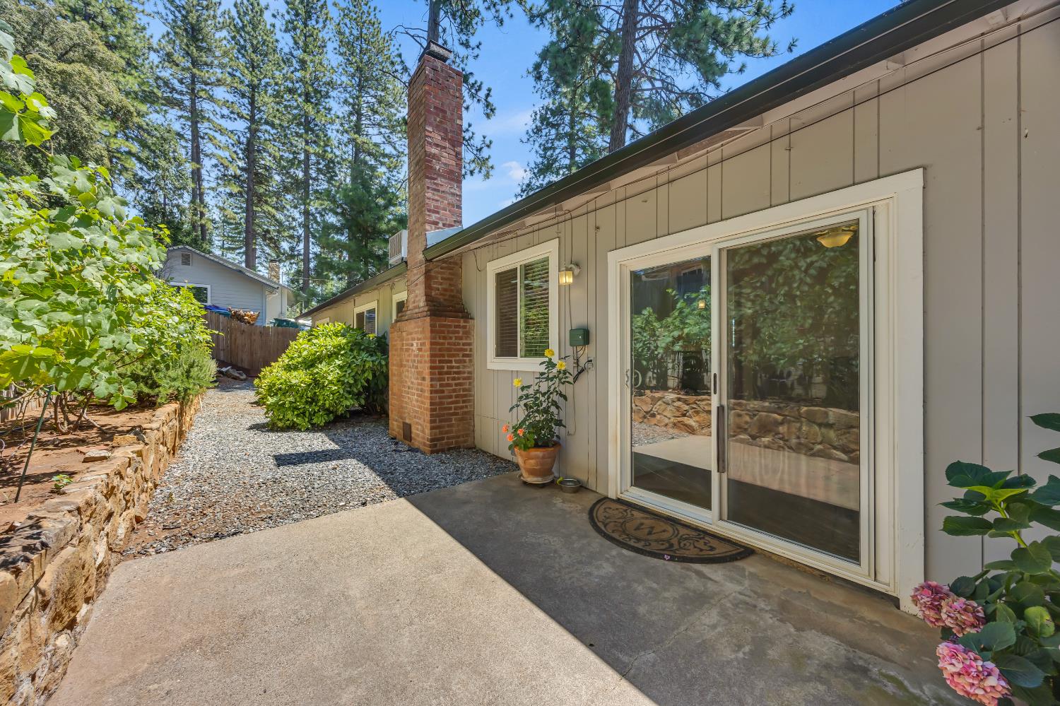 Detail Gallery Image 49 of 59 For 3975 Valley Vista Dr, Camino,  CA 95709 - 3 Beds | 2 Baths
