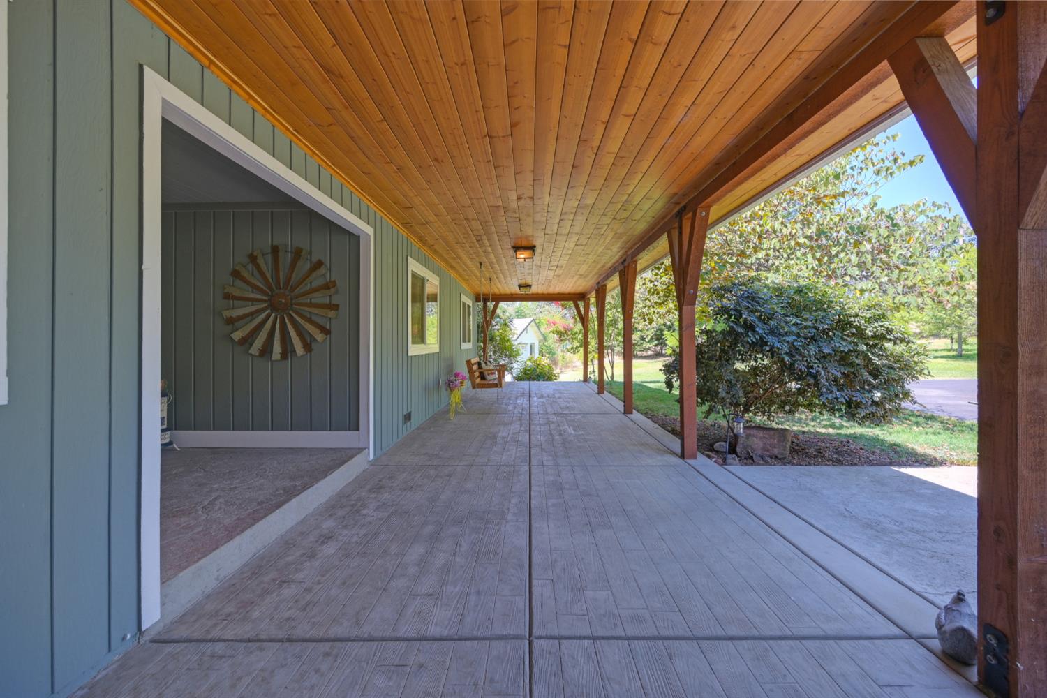 Detail Gallery Image 10 of 99 For 1653 Gold Rush Way, Penryn,  CA 95663 - 3 Beds | 2/1 Baths