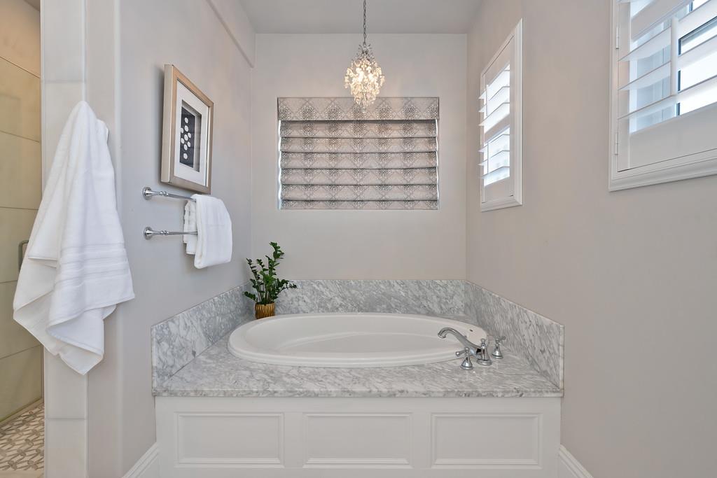 Detail Gallery Image 42 of 94 For 689 Oreno Cir, Folsom,  CA 95630 - 5 Beds | 4/1 Baths