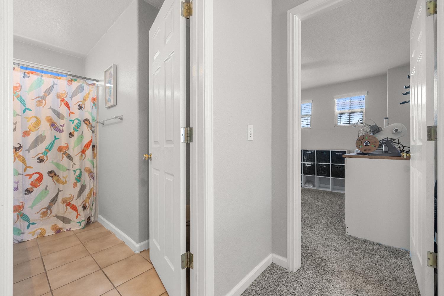 Detail Gallery Image 14 of 62 For 5422 Antique Rose Way, Riverbank,  CA 95367 - 3 Beds | 2/1 Baths