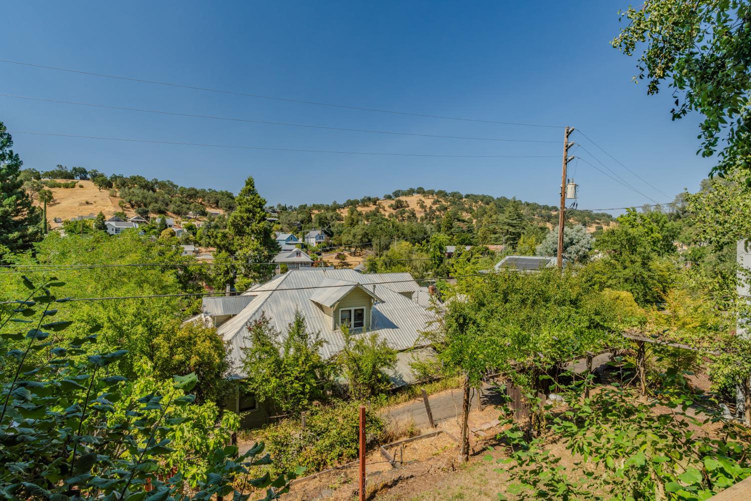 Detail Gallery Image 29 of 75 For 14385 Gods Hls, Amador City,  CA 95601 - 2 Beds | 2/1 Baths