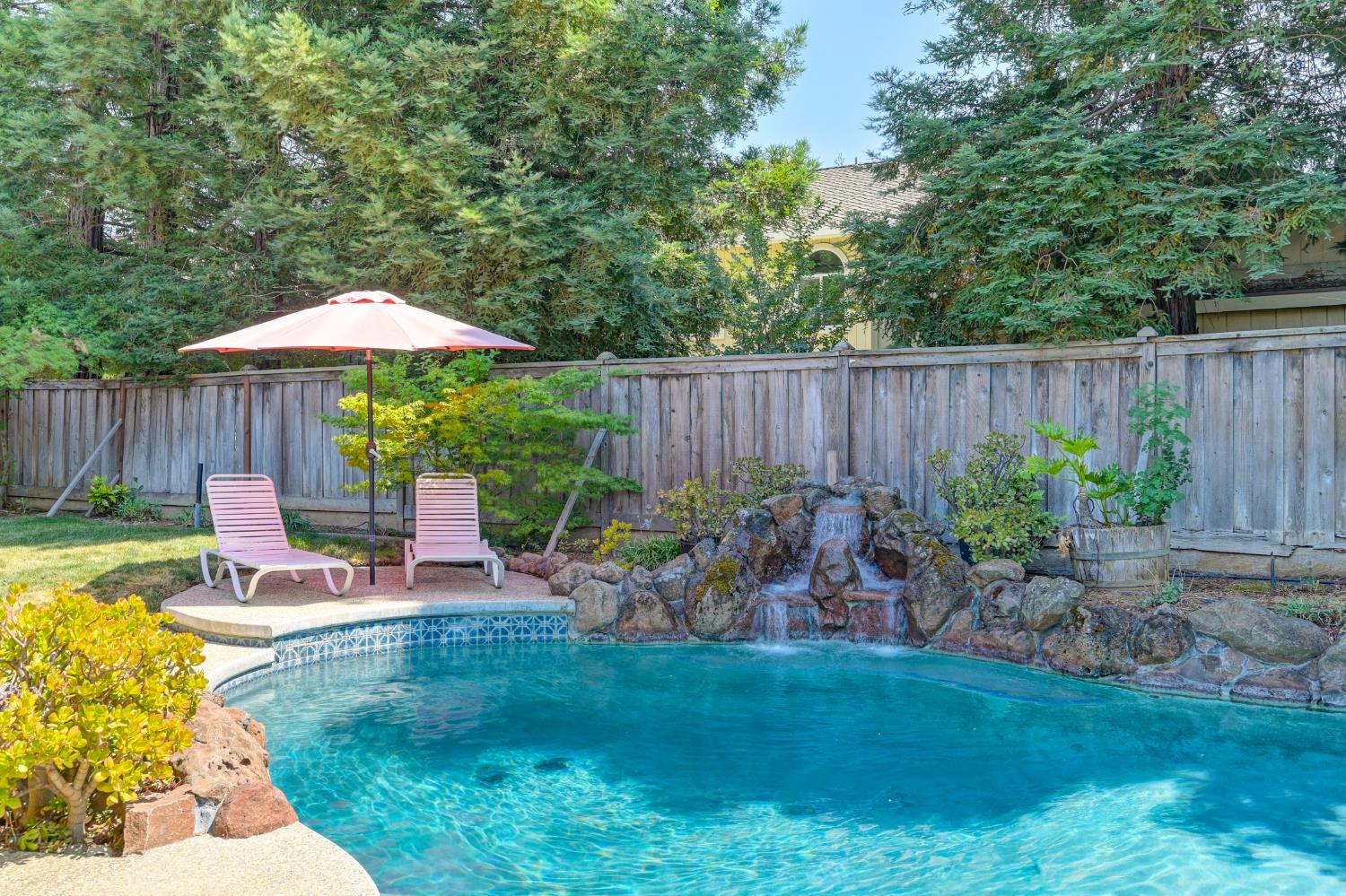 Detail Gallery Image 53 of 53 For 5408 E Brook Way, Elk Grove,  CA 95758 - 3 Beds | 2 Baths