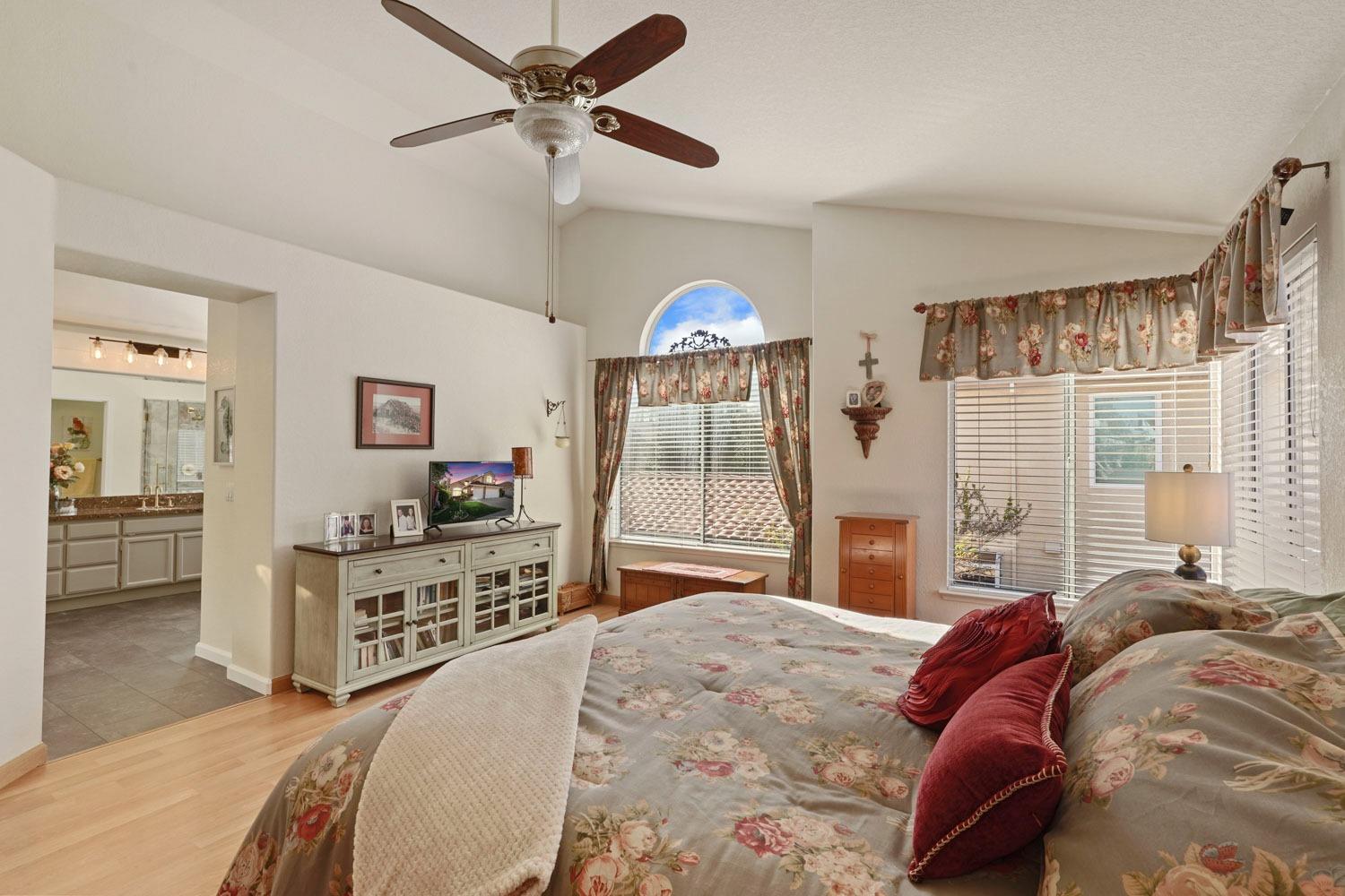 Detail Gallery Image 31 of 45 For 1145 Madera, Tracy,  CA 95377 - 4 Beds | 3 Baths