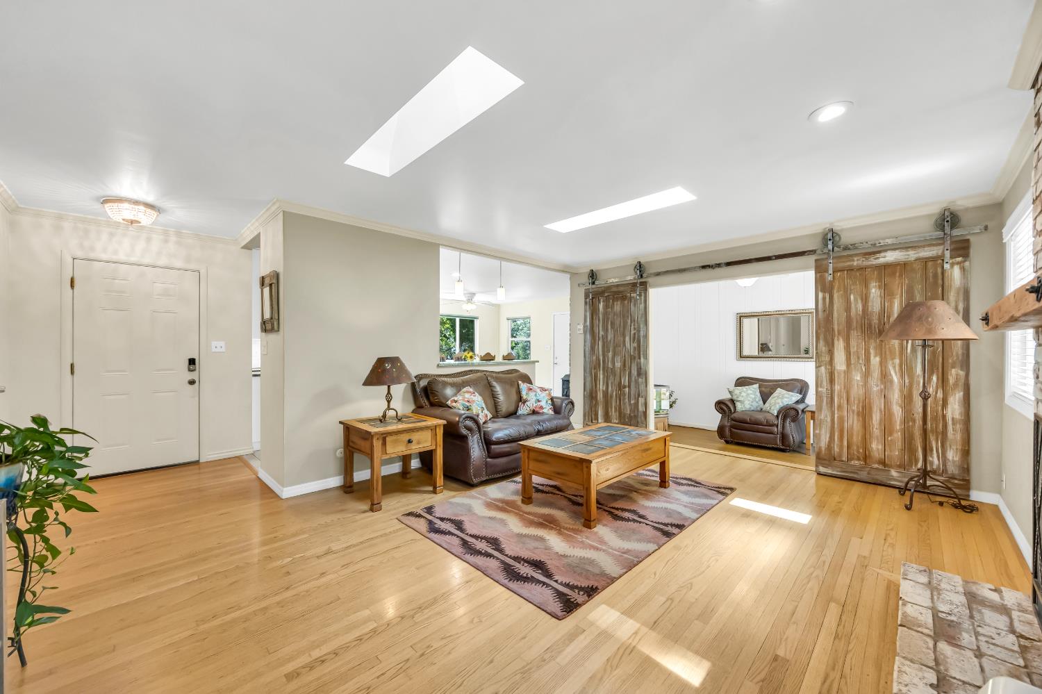 Detail Gallery Image 8 of 59 For 3975 Valley Vista Dr, Camino,  CA 95709 - 3 Beds | 2 Baths