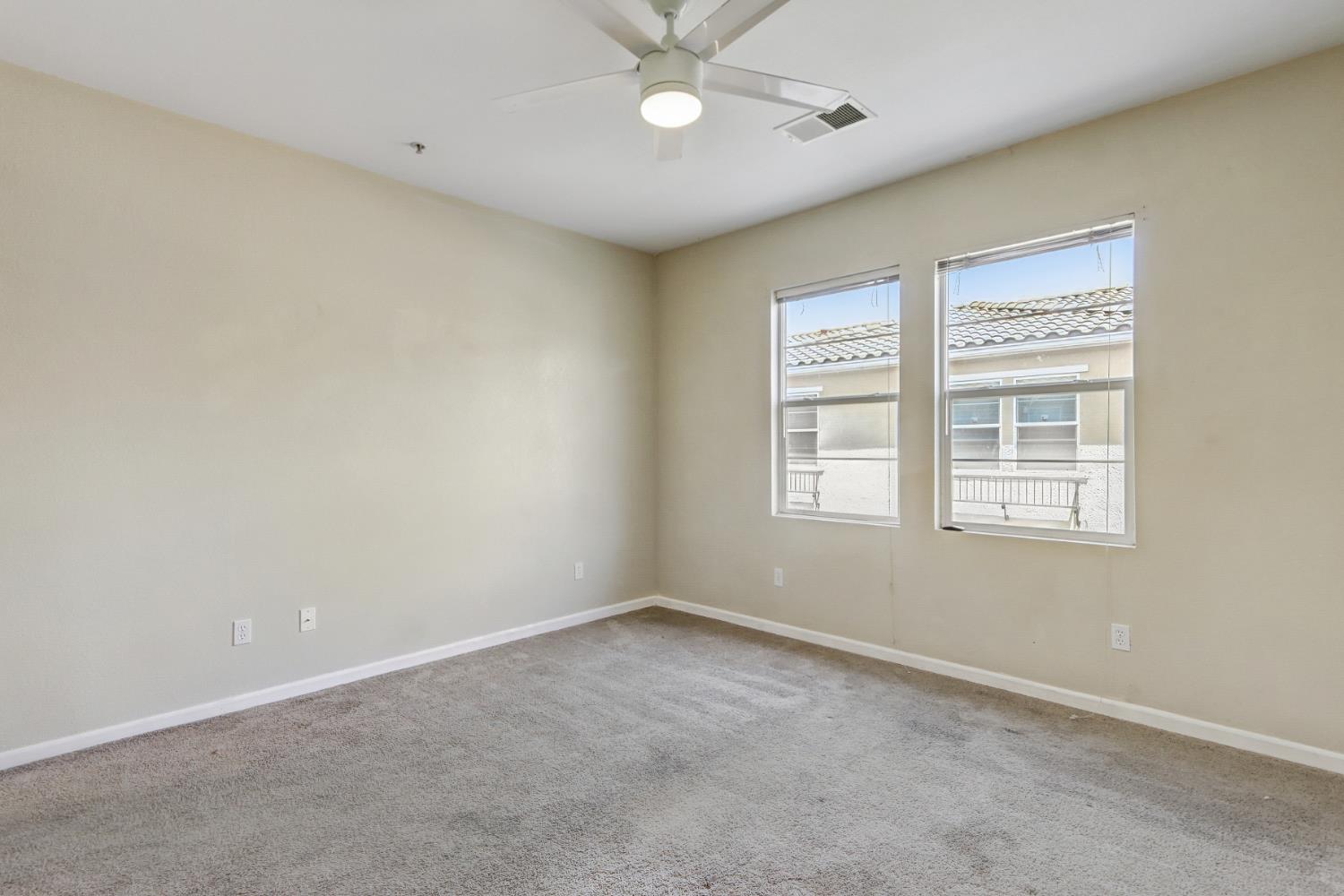 Detail Gallery Image 18 of 38 For 8444 Crystal Walk Cir #72,  Elk Grove,  CA 95758 - 2 Beds | 2 Baths