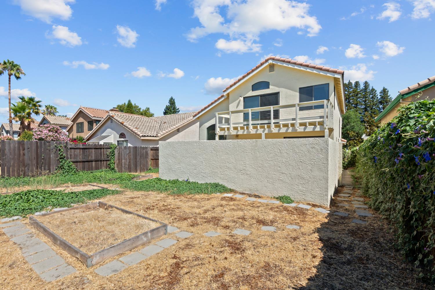 Detail Gallery Image 33 of 44 For 5038 Felicia Way, Elk Grove,  CA 95758 - 3 Beds | 2/1 Baths