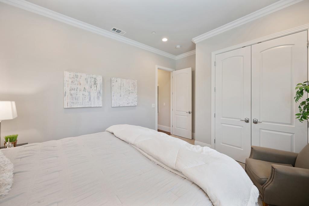 Detail Gallery Image 50 of 94 For 689 Oreno Cir, Folsom,  CA 95630 - 5 Beds | 4/1 Baths