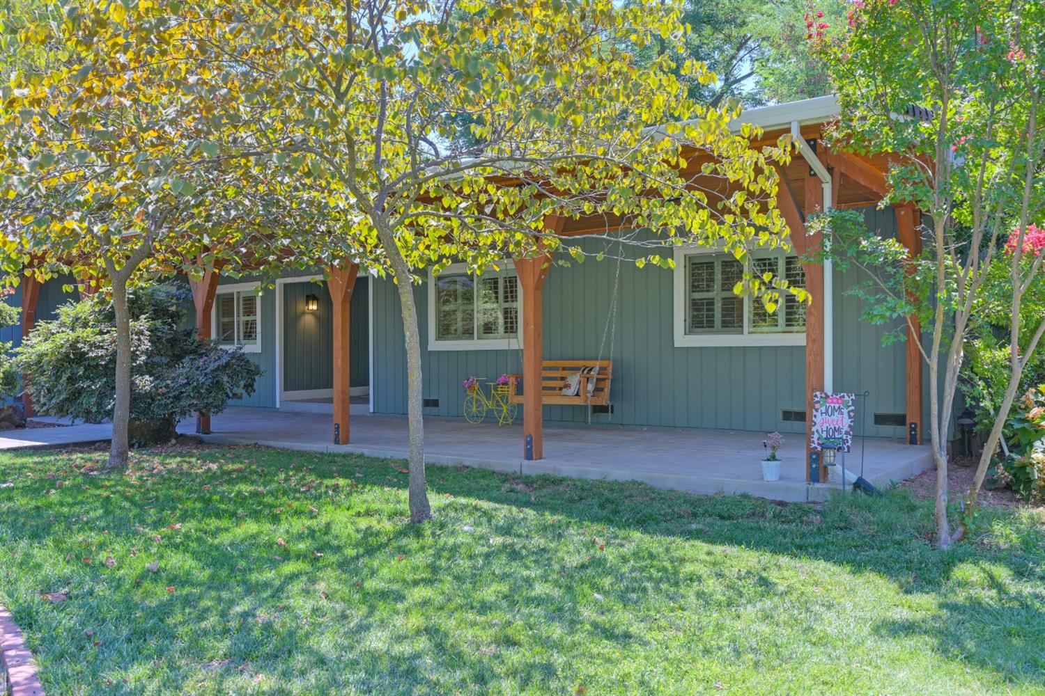 Detail Gallery Image 7 of 99 For 1653 Gold Rush Way, Penryn,  CA 95663 - 3 Beds | 2/1 Baths