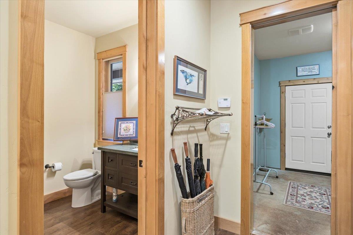Detail Gallery Image 29 of 64 For 11382 Cour Royal, Nevada City,  CA 95959 - 3 Beds | 3/1 Baths