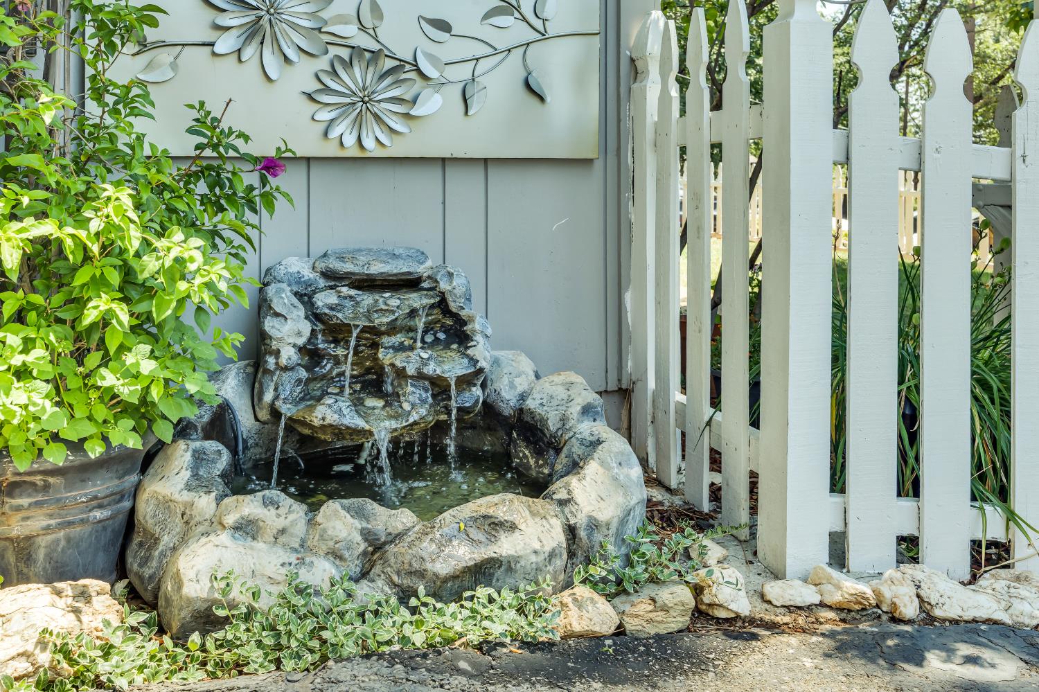 Detail Gallery Image 41 of 59 For 3975 Valley Vista Dr, Camino,  CA 95709 - 3 Beds | 2 Baths