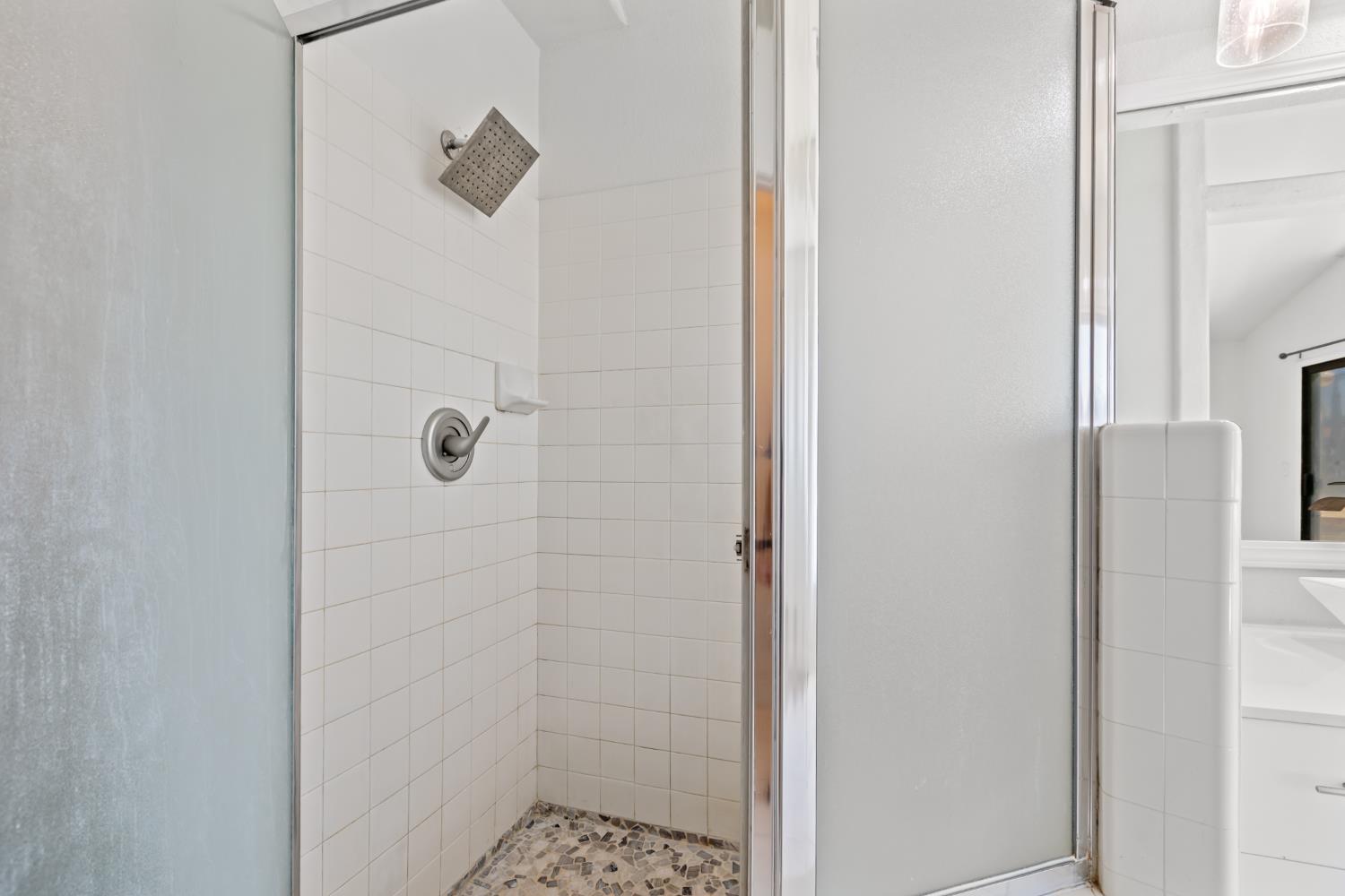 Detail Gallery Image 21 of 44 For 5038 Felicia Way, Elk Grove,  CA 95758 - 3 Beds | 2/1 Baths