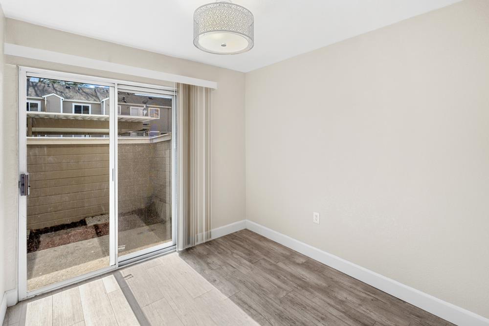 Detail Gallery Image 9 of 28 For 9101 Newhall Dr #63,  Sacramento,  CA 95826 - 2 Beds | 1 Baths
