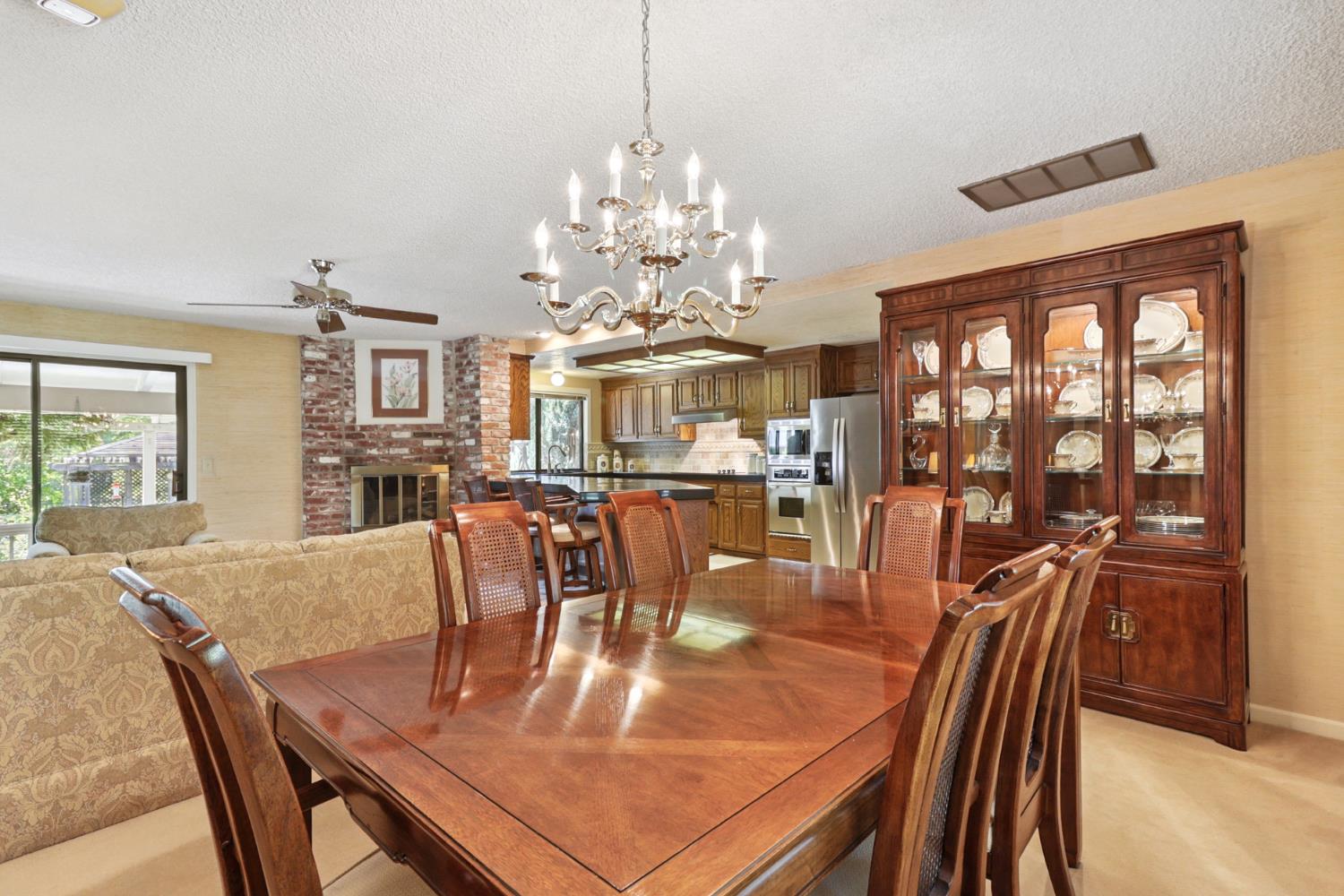 Detail Gallery Image 23 of 95 For 7919 Wonder St, Citrus Heights,  CA 95610 - 4 Beds | 2/1 Baths