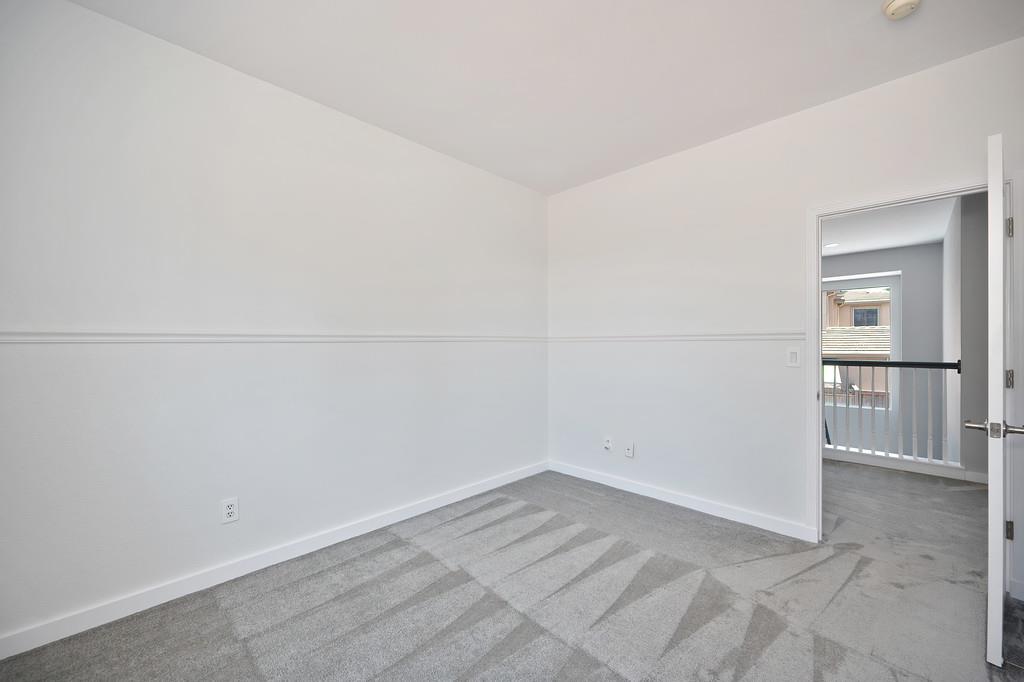 Detail Gallery Image 34 of 55 For 6279 Bridgeport Dr, Shingle Springs,  CA 95682 - 4 Beds | 2/1 Baths