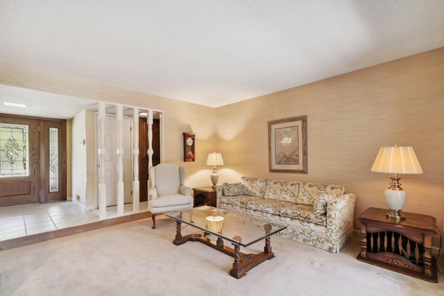 Detail Gallery Image 9 of 95 For 7919 Wonder St, Citrus Heights,  CA 95610 - 4 Beds | 2/1 Baths