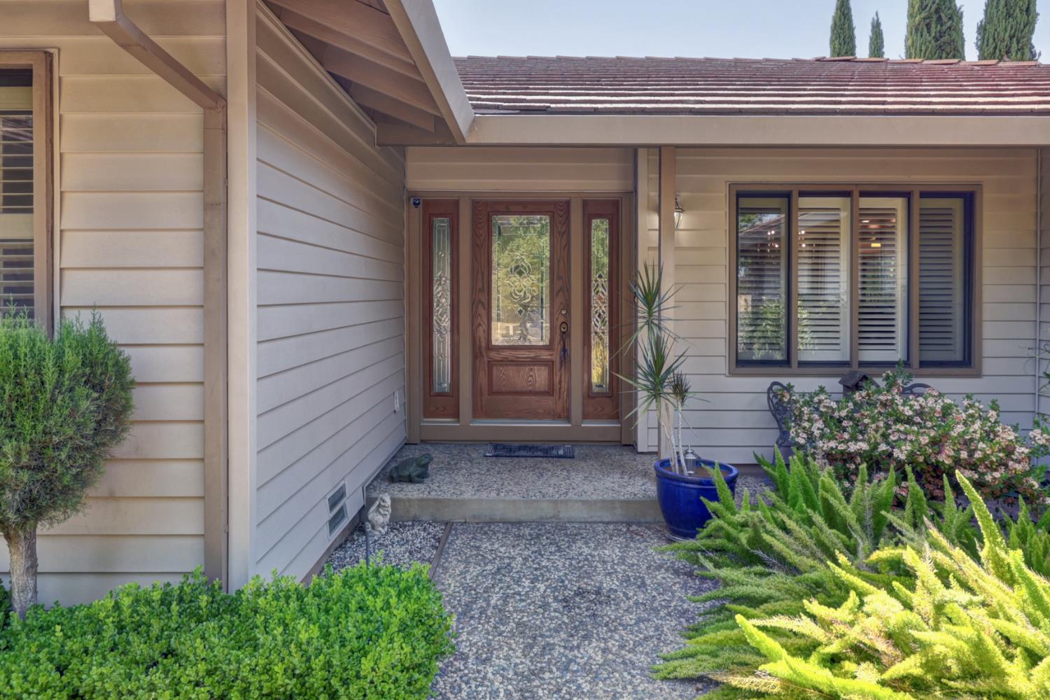 Detail Gallery Image 5 of 95 For 7919 Wonder St, Citrus Heights,  CA 95610 - 4 Beds | 2/1 Baths