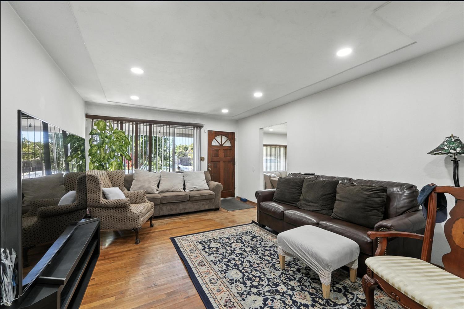 Detail Gallery Image 8 of 36 For 2713 Dale Ave, Ceres,  CA 95307 - 3 Beds | 2 Baths
