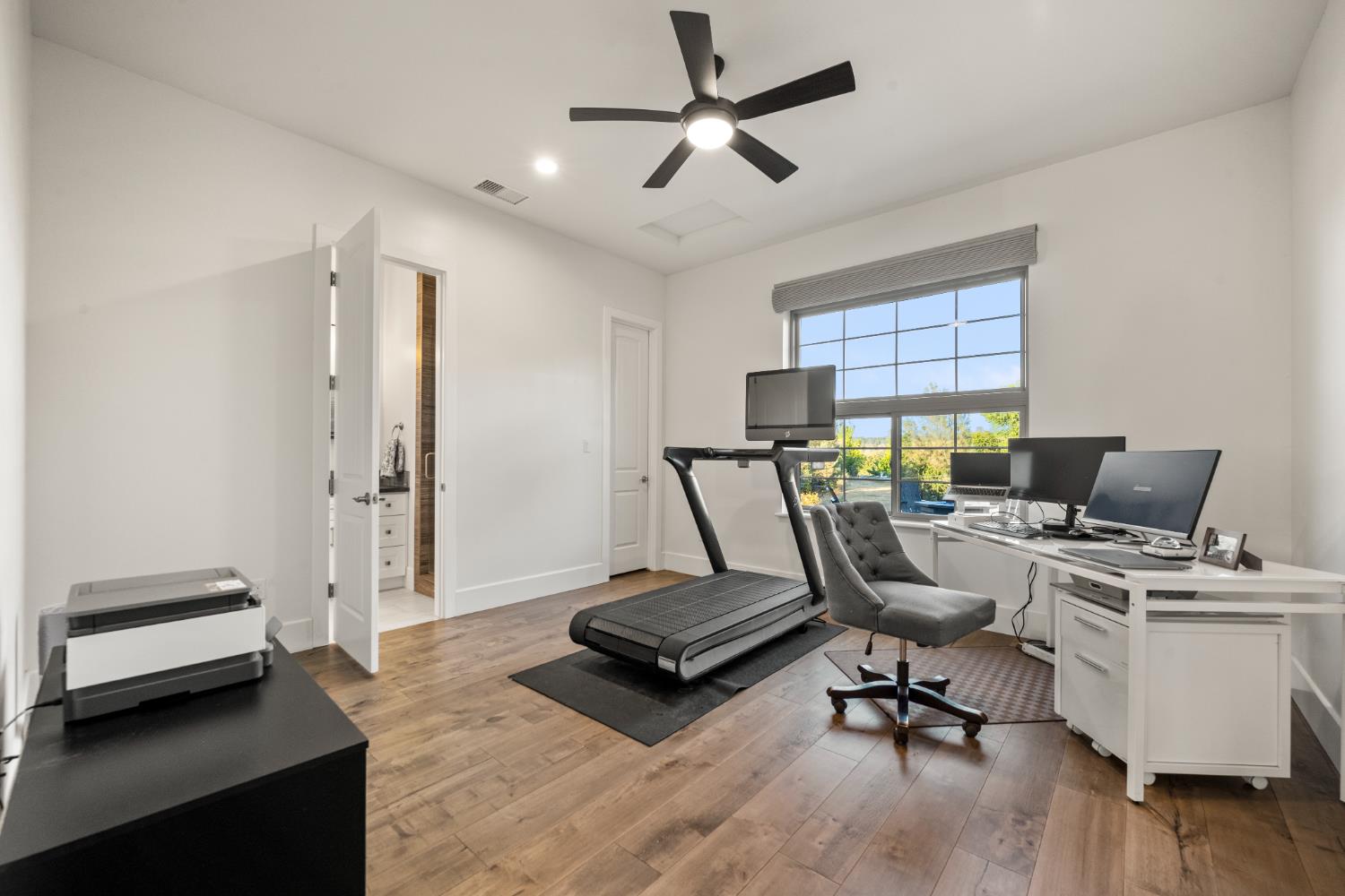 Detail Gallery Image 46 of 80 For 3050 Rattlesnake Rd, Newcastle,  CA 95658 - 5 Beds | 3/1 Baths