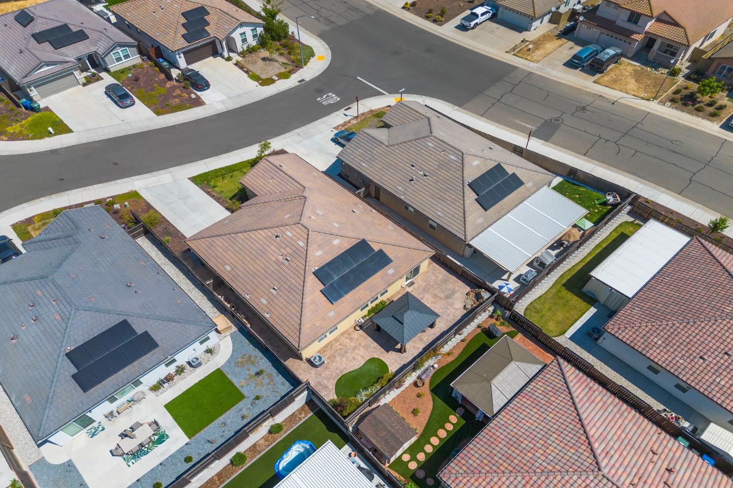 Detail Gallery Image 43 of 50 For 9526 Cadmium Ct, Sacramento,  CA 95829 - 4 Beds | 2 Baths