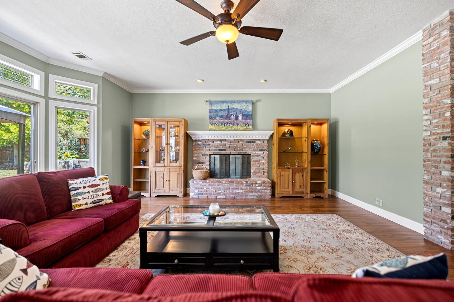 Detail Gallery Image 19 of 58 For 4330 Hale Ranch Ln, Fair Oaks,  CA 95628 - 4 Beds | 3 Baths